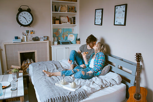 Five Signs Your Partner Might Be Cheating